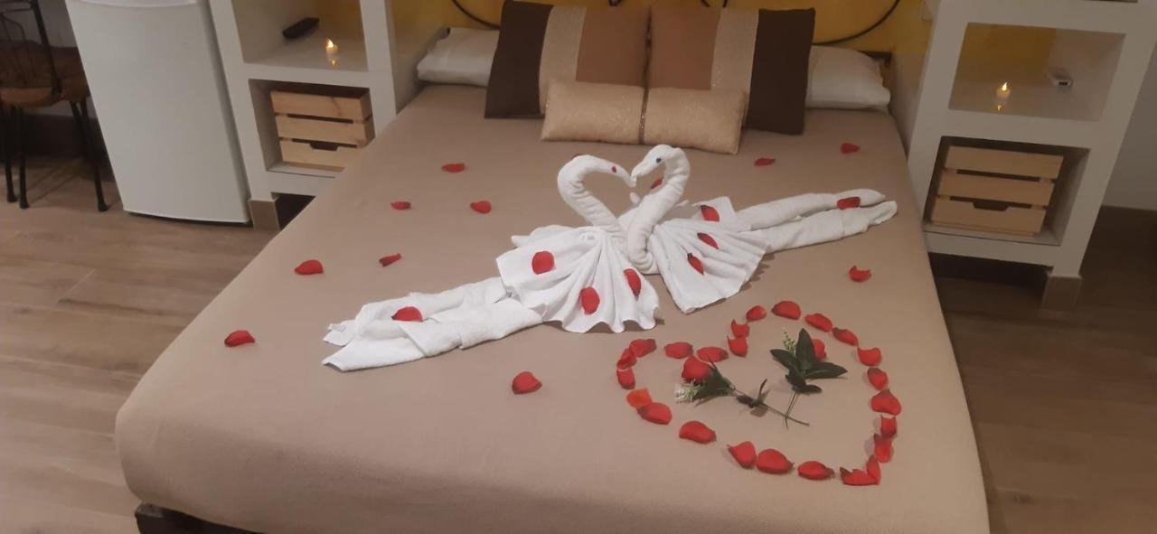 Suite Love Jacuzzi  Uceda Dış mekan fotoğraf